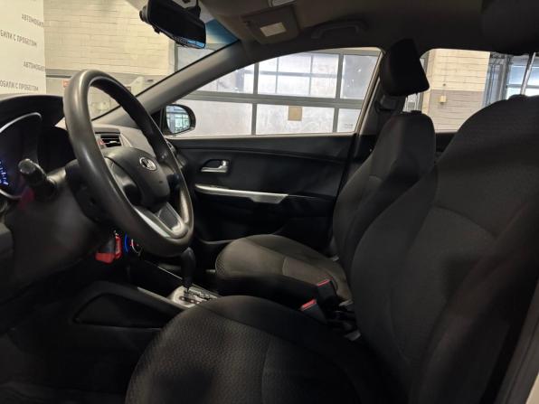 Kia Rio III с пробегом 2013 года, цена 649 000 рублей, 170000 км, хэтчбек, Автокод Объявления