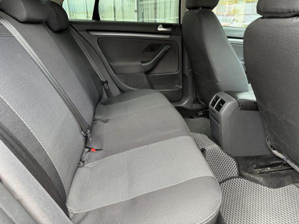 Volkswagen Jetta V с пробегом 2009 года, цена 579 000 рублей, 261668 км, седан, Автокод Объявления
