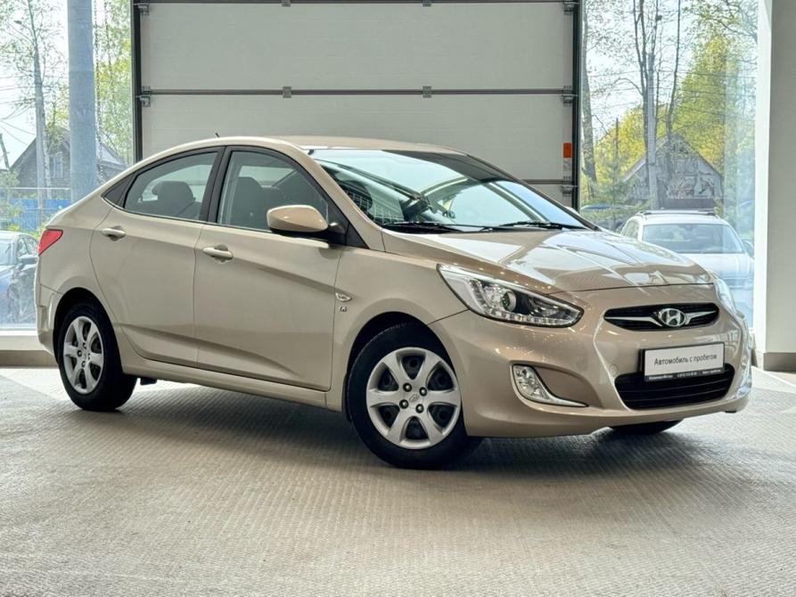 Hyundai Solaris I Санкт-Петербург  - изображение 3