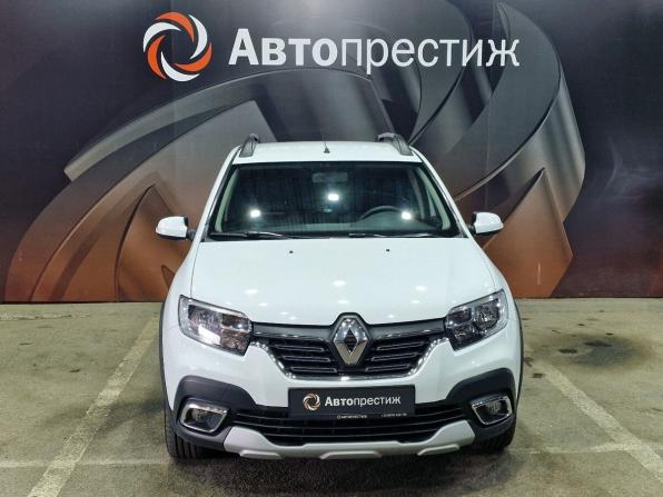 Renault Sandero II Рестайлинг с пробегом 2022 года, цена 1 470 000 рублей, 36083 км, хэтчбек, Автокод Объявления