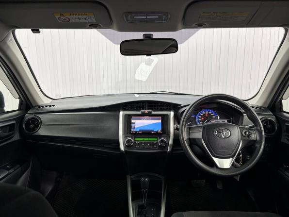 Toyota Corolla XI (E160 E170) Рестайлинг 2 с пробегом 2017 года, цена 1 347 000 рублей, 142353 км, универсал, Автокод Объявления