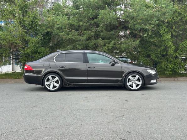 Skoda Superb II с пробегом 2012 года, цена 729 000 рублей, 312204 км, лифтбек, Автокод Объявления