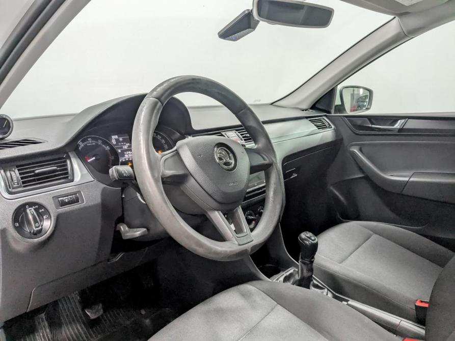 Skoda Rapid I Рестайлинг Москва  - изображение 16