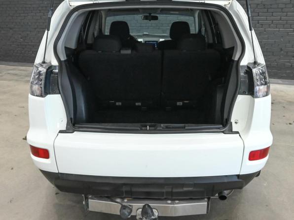 Mitsubishi Outlander II Рестайлинг с пробегом 2010 года, цена 1 050 000 рублей, 278250 км, внедорожник, Автокод Объявления