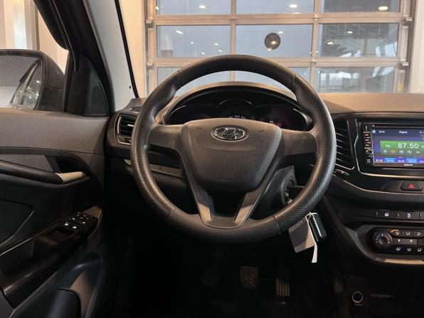 Lada (ВАЗ) Vesta I с пробегом 2018 года, цена 800 000 рублей, 99486 км, седан, Автокод Объявления