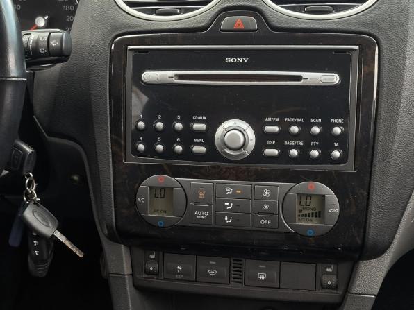 Ford Focus II с пробегом 2007 года, цена 349 000 рублей, 282551 км, седан, Автокод Объявления