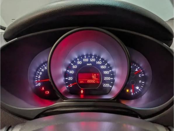 Kia Soul II Рестайлинг с пробегом 2017 года, цена 1 180 000 рублей, 199000 км, хэтчбек, Автокод Объявления