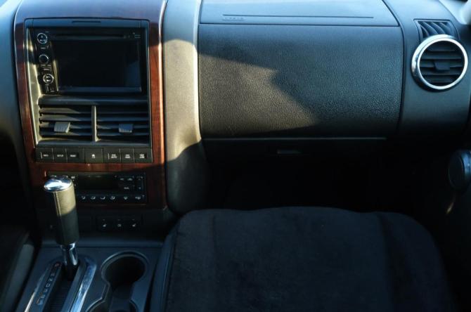Ford Explorer IV с пробегом 2008 года, цена 1 299 000 рублей, 265500 км, внедорожник, Автокод Объявления