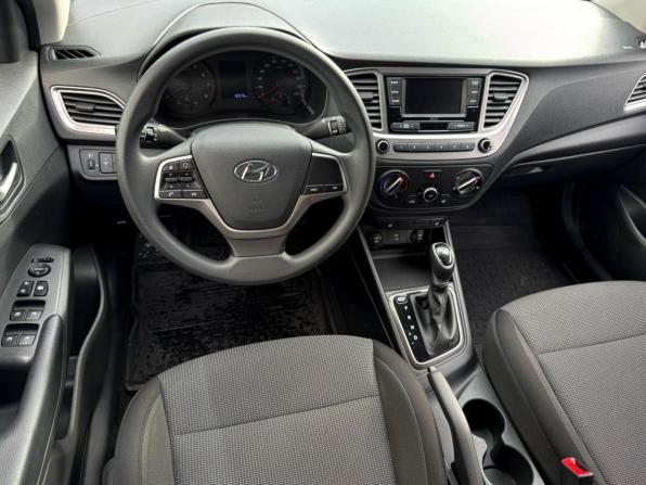 Hyundai Solaris II Рестайлинг с пробегом 2021 года, цена 1 459 000 рублей, 80576 км, седан, Автокод Объявления