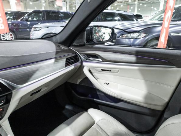BMW 5 серии VII (G30/G31/G38) с пробегом 2019 года, цена 3 549 700 рублей, 183900 км, седан, Автокод Объявления