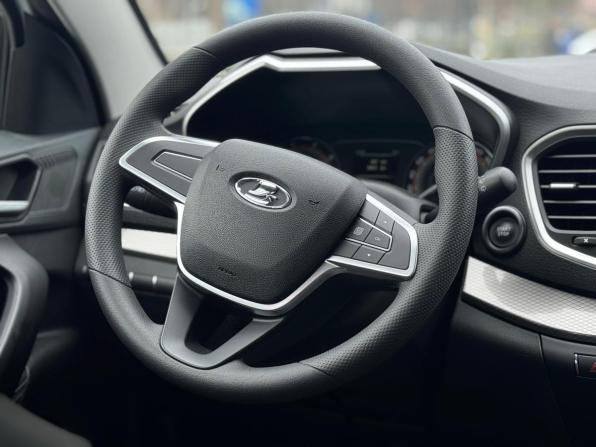 Lada (ВАЗ) Vesta I Рестайлинг (NG) с пробегом 2025 года, цена 1 649 000 рублей, 967 км, универсал, Автокод Объявления