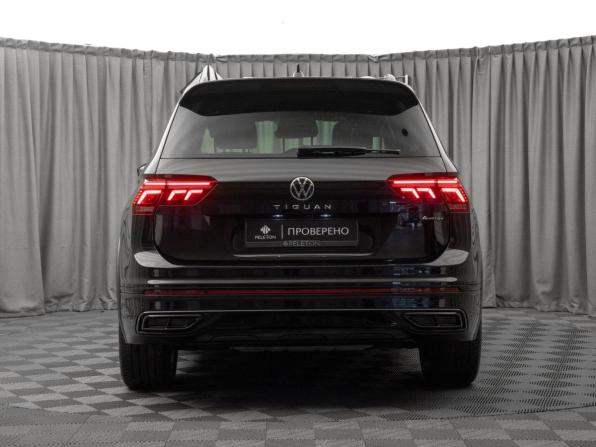 Volkswagen Tiguan II Рестайлинг с пробегом 2021 года, цена 4 140 000 рублей, 68240 км, внедорожник, Автокод Объявления