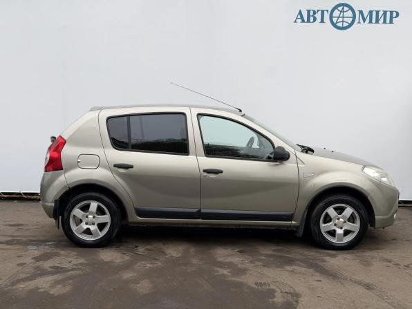 Renault Sandero I с пробегом 2010 года, цена 390 000 рублей, 183992 км, хэтчбек, Автокод Объявления