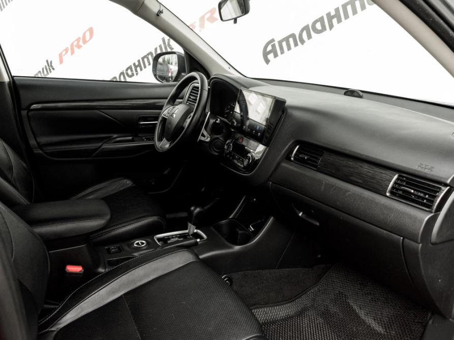 Mitsubishi Outlander III Рестайлинг 2 Екатеринбург  - изображение 13