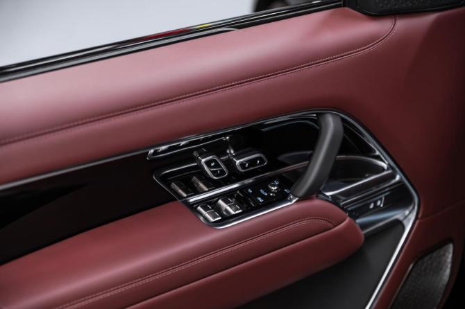 Новый Land Rover Range Rover V 2026 года, цена 23 550 000 рублей, внедорожник, Автокод Объявления