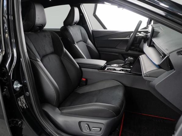 Toyota Camry IX (XV80) China Market с пробегом 2025 года, цена 4 779 000 рублей, 13 км, седан, Автокод Объявления