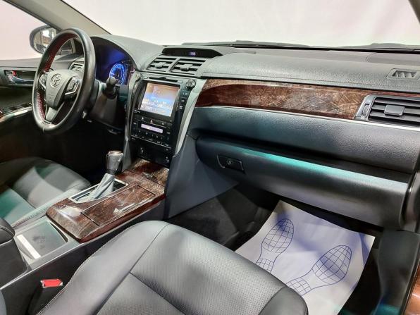 Toyota Camry VII (XV50) Рестайлинг с пробегом 2017 года, цена 2 450 000 рублей, 113326 км, седан, Автокод Объявления
