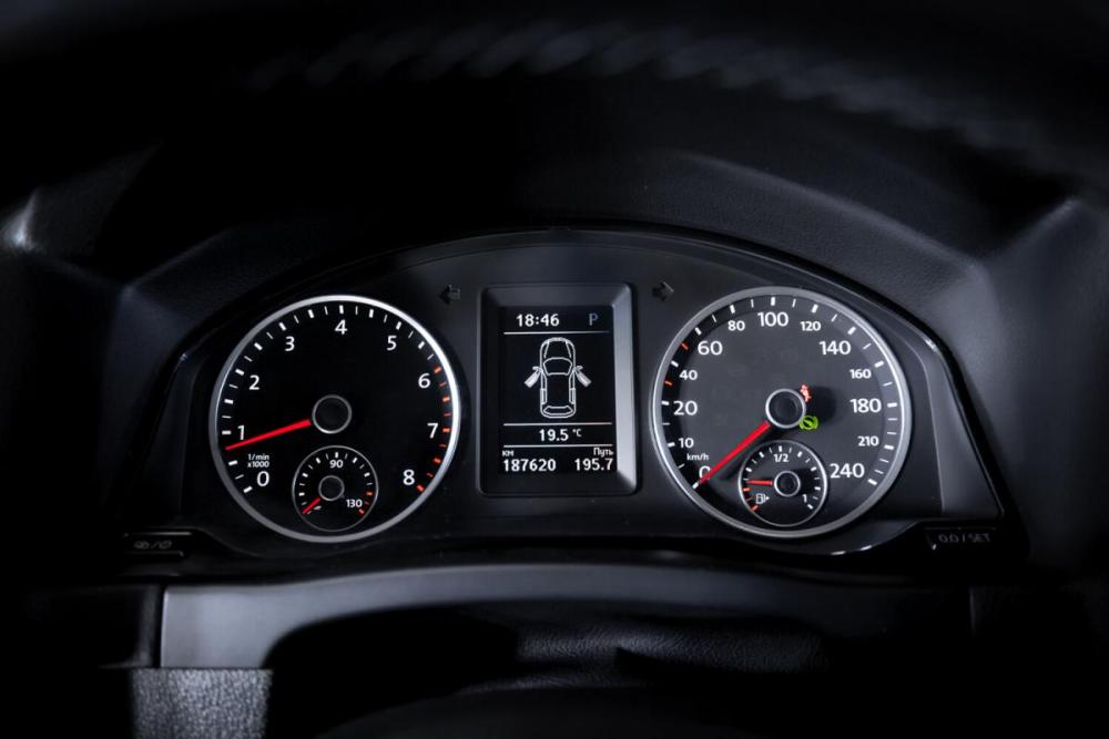 Volkswagen Tiguan I Рестайлинг Тюмень  - изображение 16