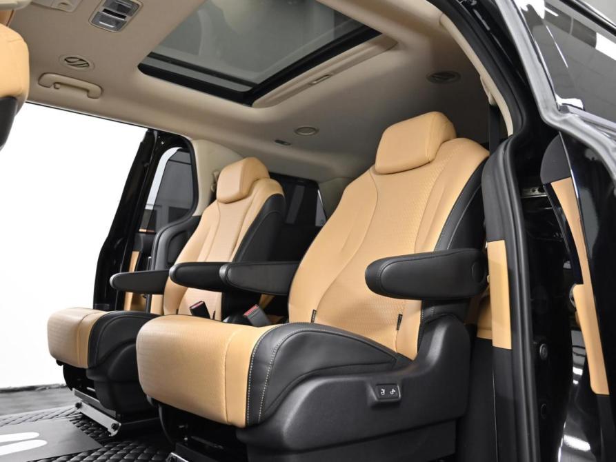 Kia Carnival IV Москва  - изображение 17