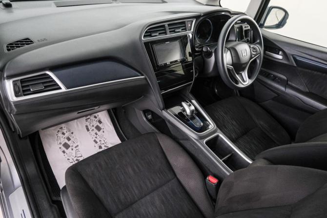 Honda Shuttle II Рестайлинг с пробегом 2019 года, цена 1 399 000 рублей, 110000 км, универсал, Автокод Объявления