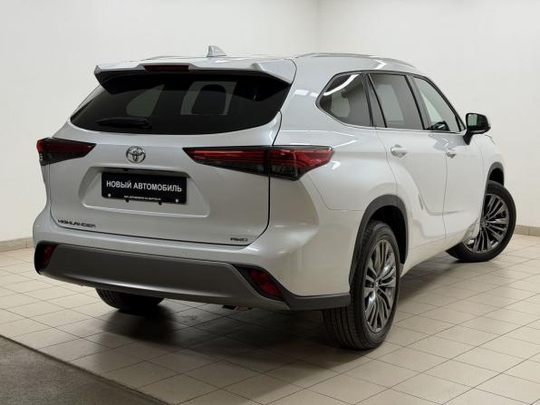 Toyota Highlander IV (XU70) с пробегом 2026 года, цена 5 520 000 рублей, 22 км, внедорожник, Автокод Объявления
