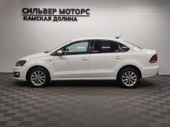 Volkswagen Polo V Рестайлинг с пробегом 2017 года, цена 880 000 рублей, 154000 км, седан, Автокод Объявления