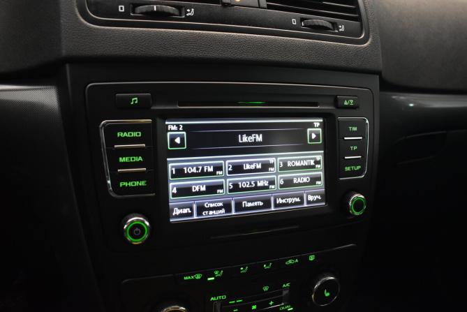 Skoda Yeti I Рестайлинг с пробегом 2014 года, цена 1 095 000 рублей, 138982 км, внедорожник, Автокод Объявления