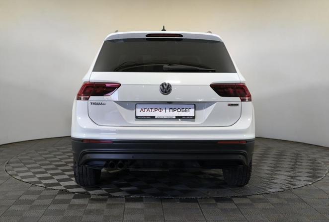 Volkswagen Tiguan II с пробегом 2018 года, цена 2 650 000 рублей, 86011 км, внедорожник, Автокод Объявления