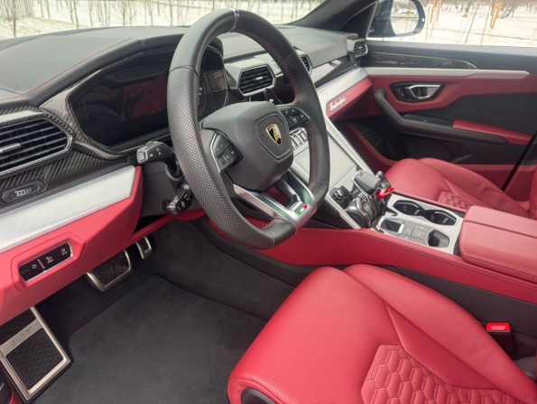 Lamborghini Urus I с пробегом 2020 года, цена 26 900 000 рублей, 52291 км, offers.body_type.unknown, Автокод Объявления