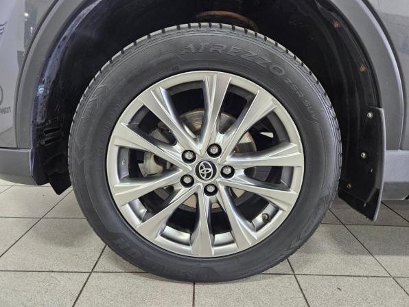 Toyota RAV4 IV (XA40) Рестайлинг с пробегом 2016 года, цена 1 954 000 рублей, 176700 км, внедорожник, Автокод Объявления