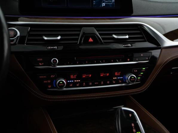 BMW 5 серии VII (G30/G31/G38) с пробегом 2019 года, цена 4 386 444 рубля, 54863 км, седан, Автокод Объявления