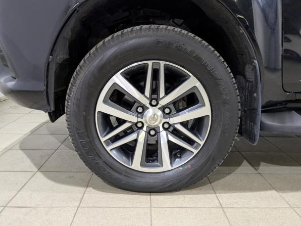 Toyota Hilux VIII с пробегом 2017 года, цена 3 850 000 рублей, 159583 км, offers.body_type.unknown, Автокод Объявления