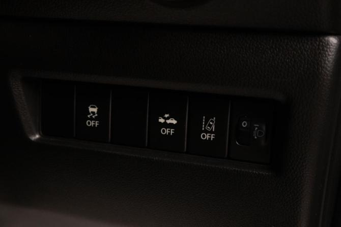 Suzuki Swift V с пробегом 2018 года, цена 1 149 000 рублей, 141000 км, хэтчбек, Автокод Объявления