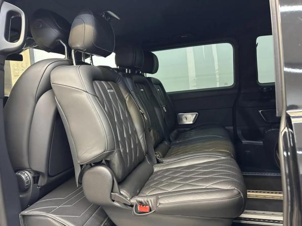 Mercedes-Benz V-Класс III (W447) Рестайлинг 2 с пробегом 2024 года, цена 12 990 000 рублей, 38256 км, минивэн, Автокод Объявления
