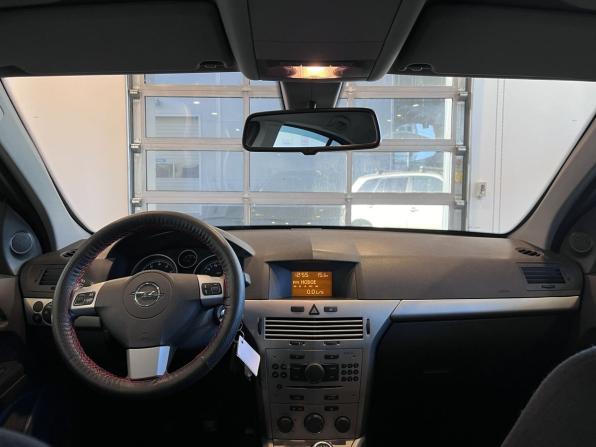 Opel Astra H Рестайлинг с пробегом 2009 года, цена 266 000 рублей, 257630 км, хэтчбек, Автокод Объявления