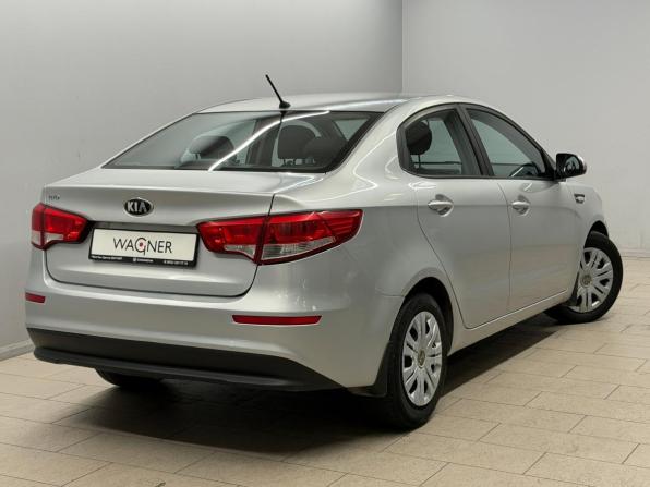 Kia Rio III Рестайлинг с пробегом 2015 года, цена 828 000 рублей, 130368 км, седан, Автокод Объявления