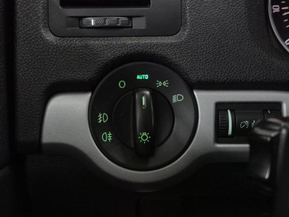 Skoda Octavia II (A5) Рестайлинг с пробегом 2013 года, цена 850 000 рублей, 160736 км, лифтбек, Автокод Объявления