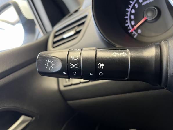 Kia Rio III Рестайлинг с пробегом 2017 года, цена 1 077 000 рублей, 126661 км, хэтчбек, Автокод Объявления