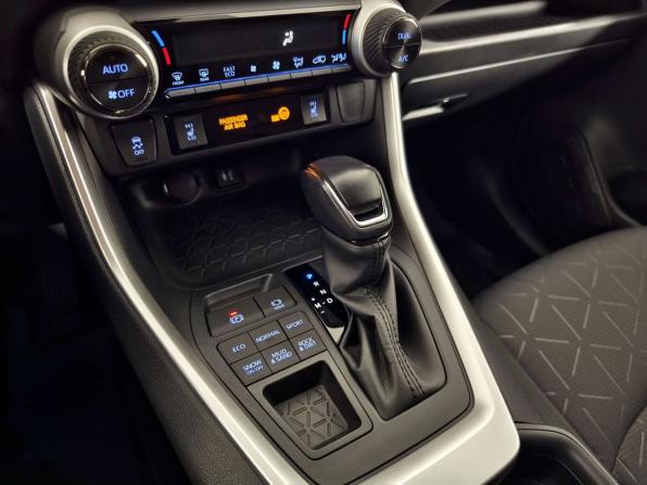 Toyota RAV4 V (XA50) с пробегом 2020 года, цена 3 235 000 рублей, 77000 км, внедорожник, Автокод Объявления