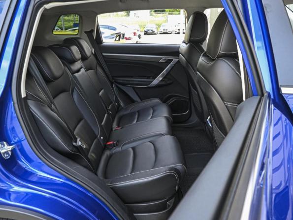 Geely Atlas Pro с пробегом 2022 года, цена 1 877 800 рублей, 84094 км, внедорожник, Автокод Объявления