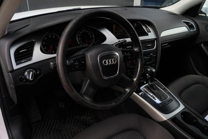 Audi A4 IV (B8) с пробегом 2009 года, цена 997 000 рублей, 189085 км, седан, Автокод Объявления