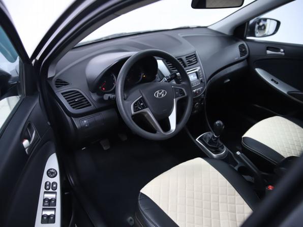 Hyundai Solaris I Рестайлинг с пробегом 2015 года, цена 790 000 рублей, 155886 км, хэтчбек, Автокод Объявления
