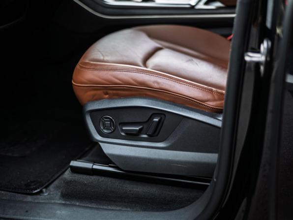 Audi Q8 I (4M) с пробегом 2022 года, цена 6 750 000 рублей, 115834 км, внедорожник, Автокод Объявления