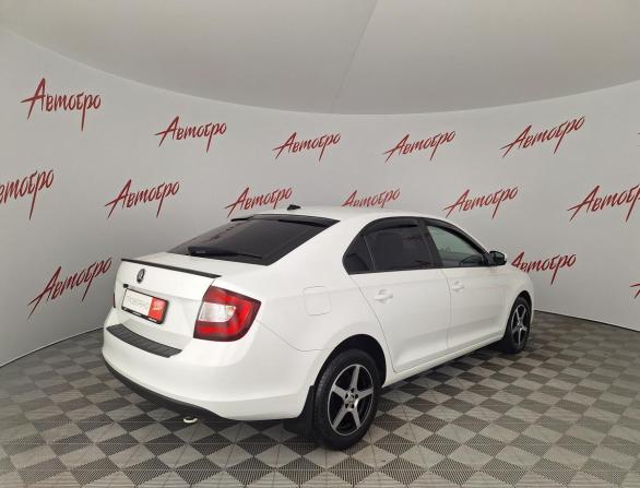 Skoda Rapid I Рестайлинг с пробегом 2017 года, цена 1 085 000 рублей, 122601 км, лифтбек, Автокод Объявления
