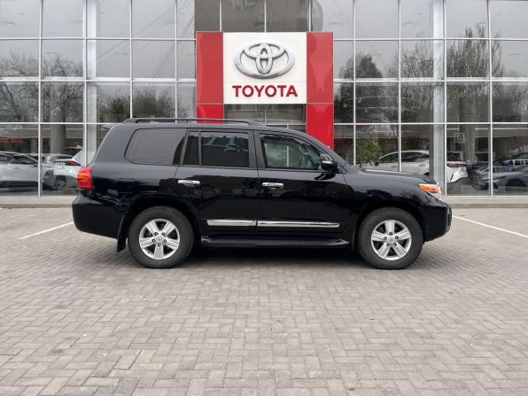 Toyota Land Cruiser 200 Series Рестайлинг 1 с пробегом 2015 года, цена 7 499 000 рублей, 95750 км, внедорожник, Автокод Объявления