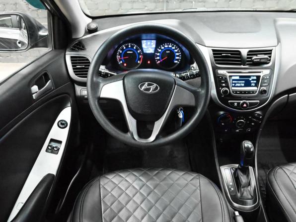 Hyundai Solaris I Рестайлинг с пробегом 2015 года, цена 1 050 000 рублей, 66922 км, хэтчбек, Автокод Объявления