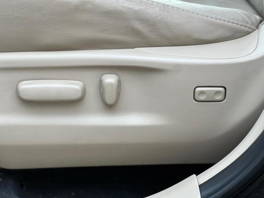 Toyota Venza I Великий Новгород  - изображение 10