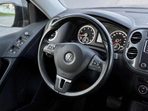 Volkswagen Tiguan I Рестайлинг с пробегом 2015 года, цена 1 473 000 рублей, 145000 км, внедорожник, Автокод Объявления