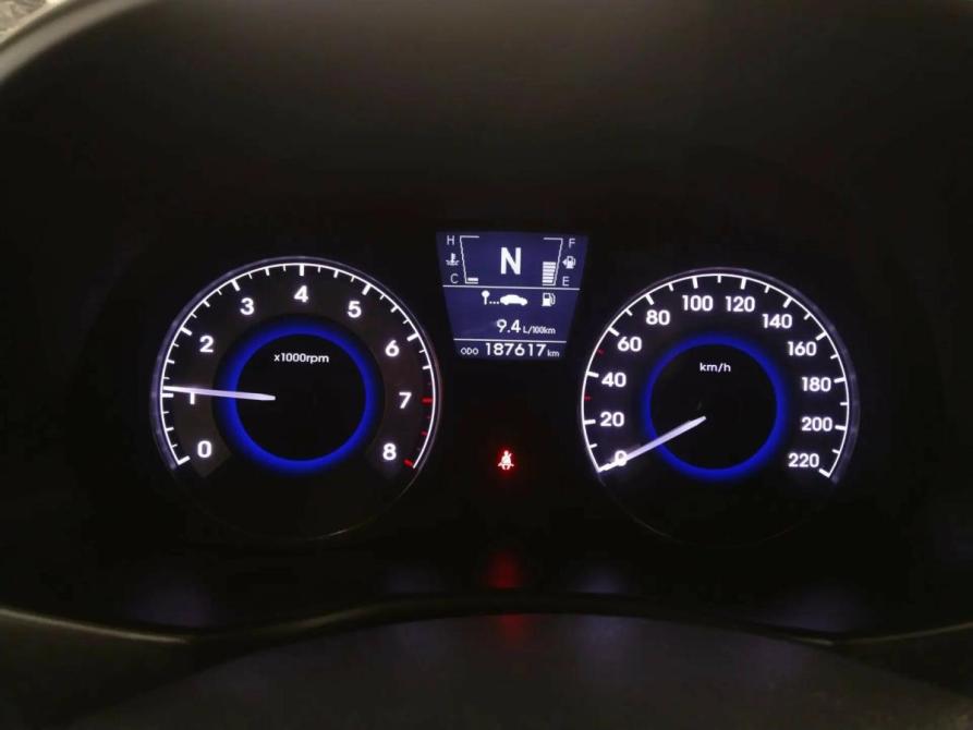 Hyundai Solaris I Набережные Челны  - изображение 10