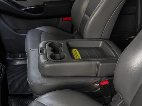 Hyundai Grand Starex I Рестайлинг 2 с пробегом 2020 года, цена 2 659 000 рублей, 165568 км, минивэн, Автокод Объявления